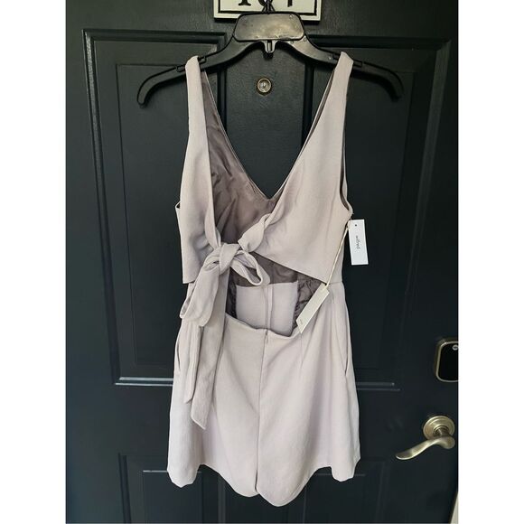 Wilfred NWT New Ecoulement in Lilac Fog Romper, Open Back, Sz 4, MSRP $138 - Picture 4 of 11